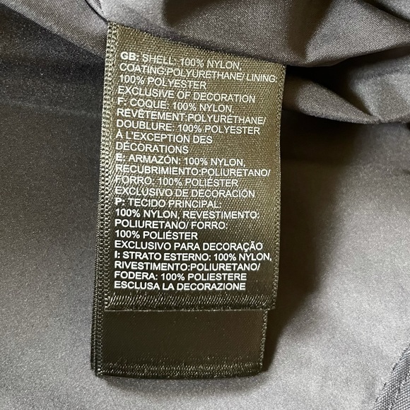 The North Face Women’s Kepplier Aviator Navy Rain Jacket - Picture 6 of 8